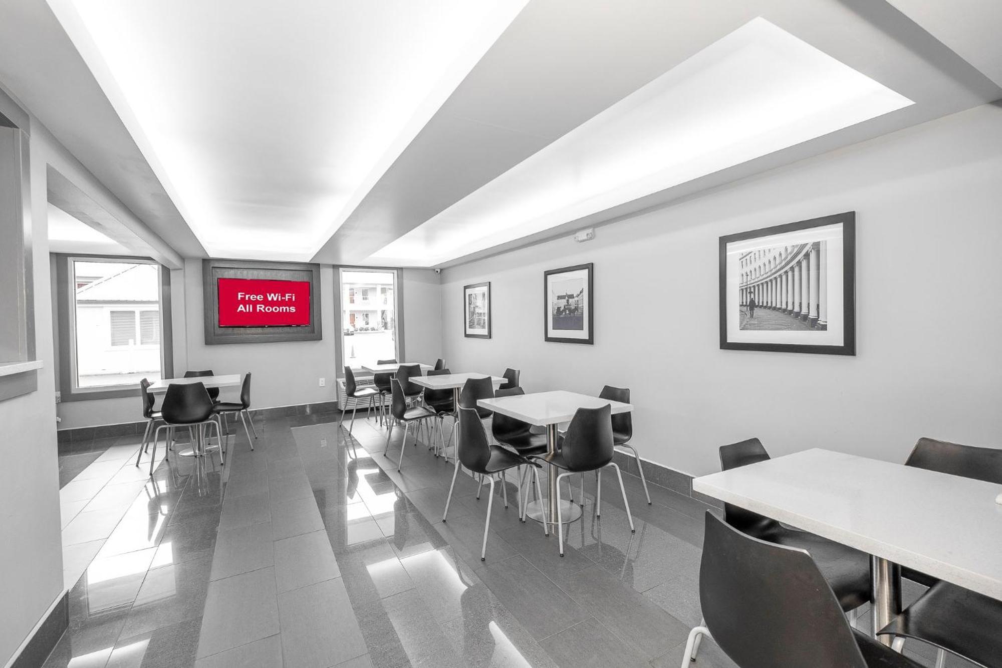 Red Roof Inn & Suites Calhoun Extérieur photo
